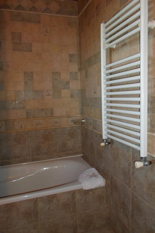 Complejo Hotelero Illihue - Cabanas & Hosteria Junín de los Andes Szoba fotó